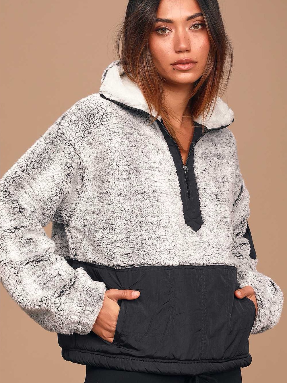Free People FP Movement
BFF Grey and Black Fleece Pullover Sweater